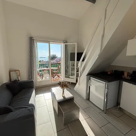 Vue A Sanary, Equipe ! Apartment Sanary-sur-Mer